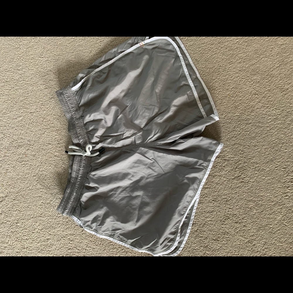 Men’s lululemon reflective shorts XL